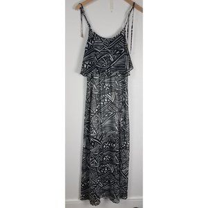 Calvin Klein Women's Sz. 6 Blk & White Geometric Print Maxi Chiffon Dress